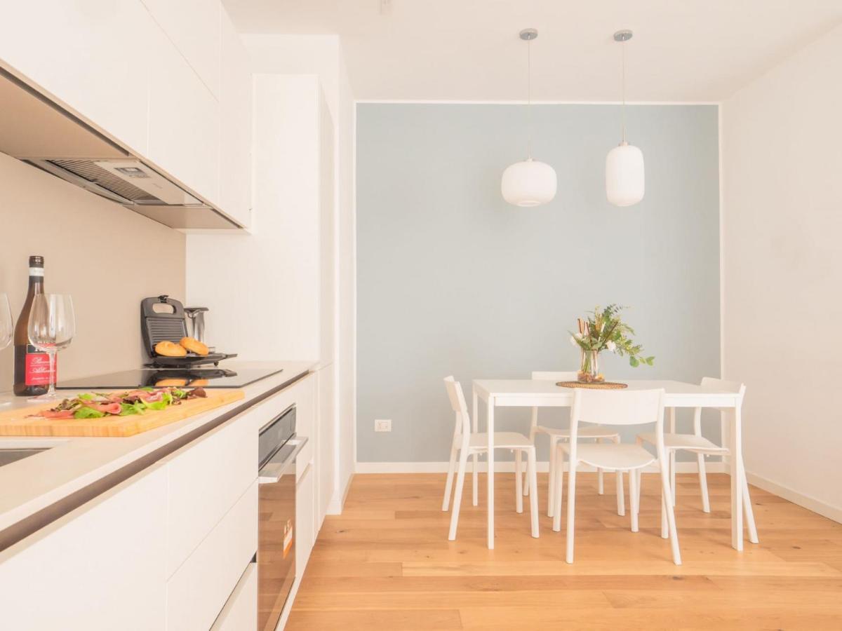 מילאנו The Best Rent - Modern Apartment Near Corso Buenos Aires מראה חיצוני תמונה