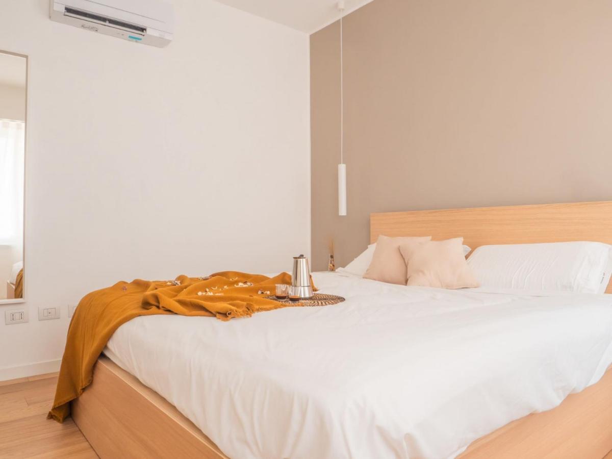 מילאנו The Best Rent - Modern Apartment Near Corso Buenos Aires מראה חיצוני תמונה